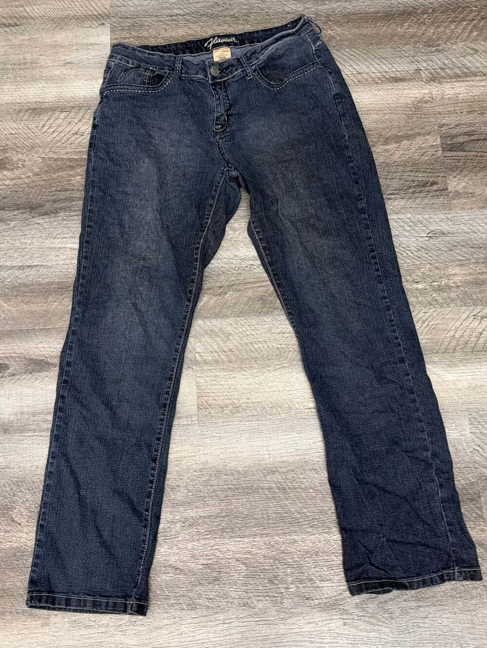 Flavour Women's Dark Wash Low Rise Bootcut Denim Jeans with Contrast Stitching